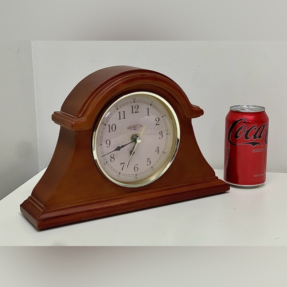 Vtg Brownstone Gold Tone Metal Hardwood Quartz Analog Mantle Clock - Picture 5 of 16